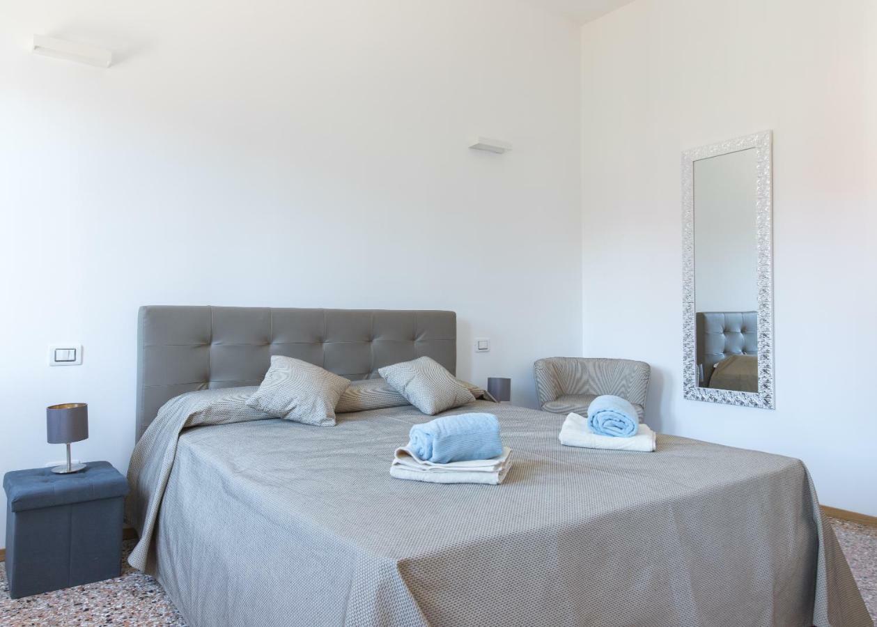 Apartament Residenza Pomponi Deluxe Wenecja Zewnętrze zdjęcie
