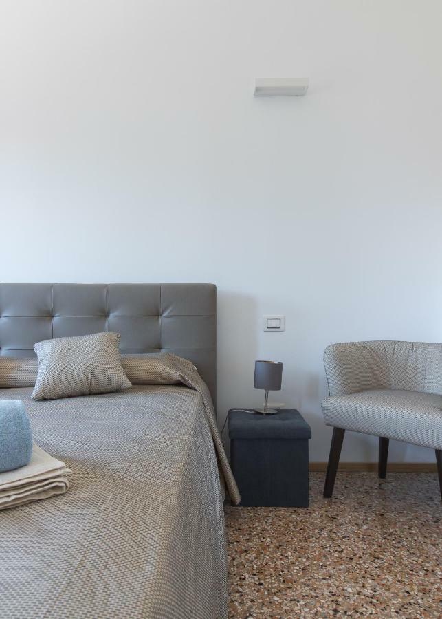 Apartament Residenza Pomponi Deluxe Wenecja Zewnętrze zdjęcie